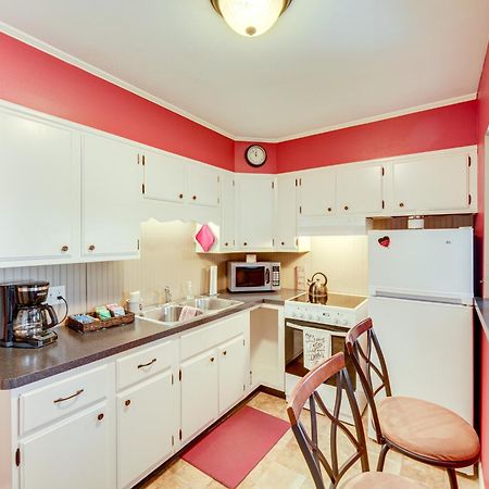 Dutch Country Schoolhouse Haven With Grill! Apartment Gap Екстериор снимка