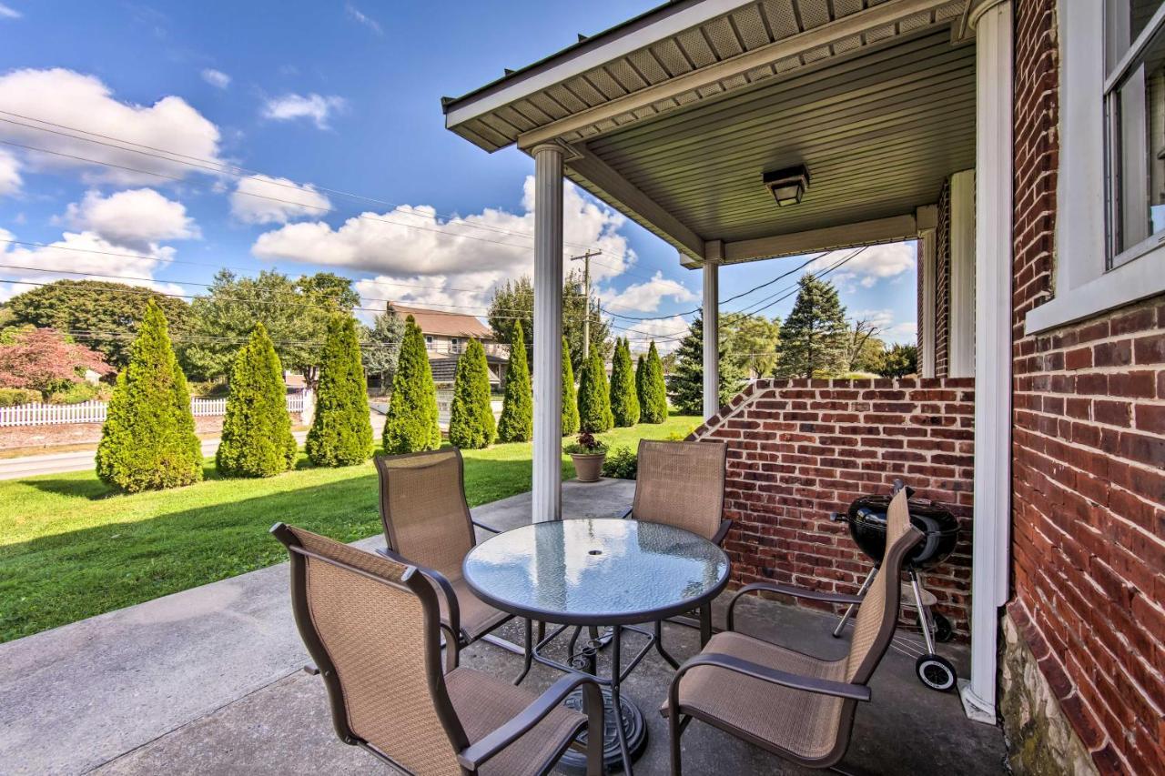 Dutch Country Schoolhouse Haven With Grill! Apartment Gap Екстериор снимка